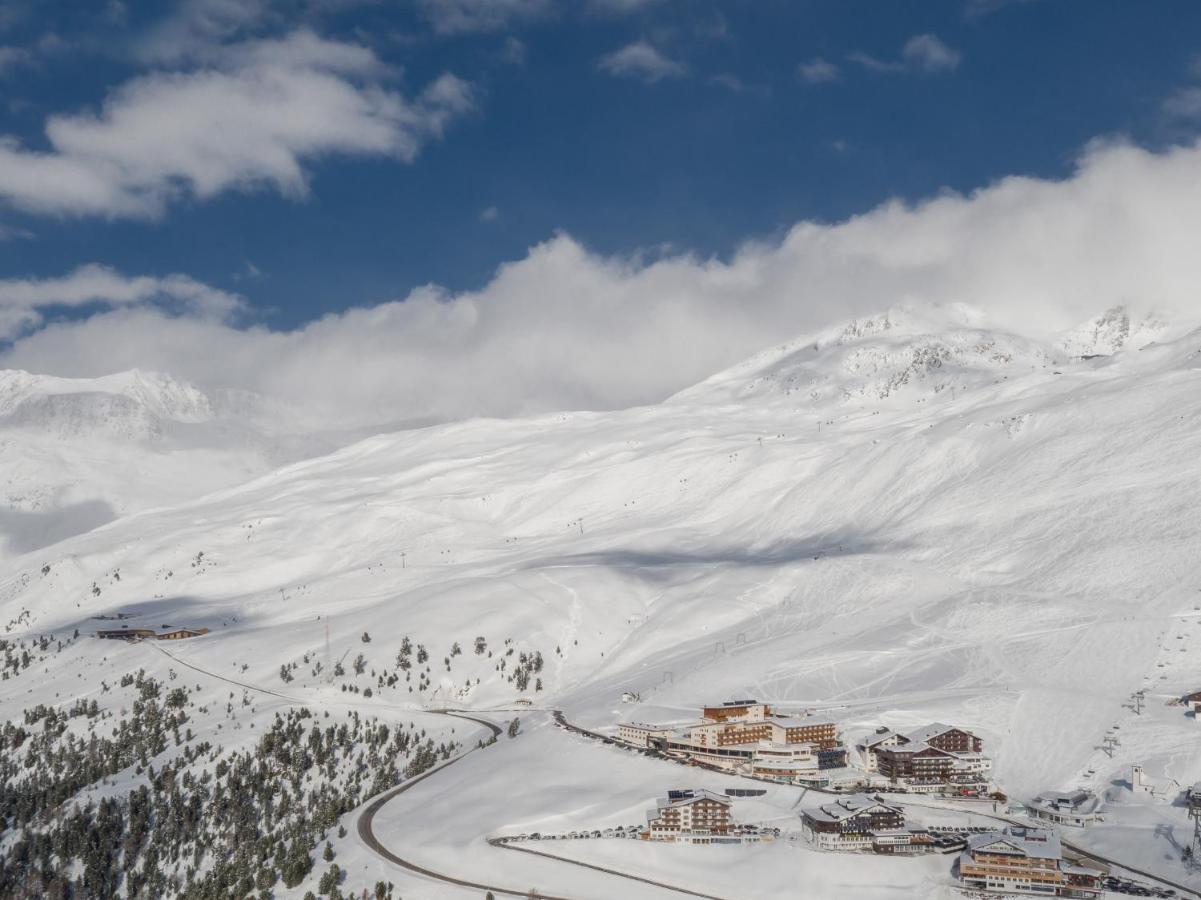 Hotel Angerer Alm Хохгургл Екстериор снимка