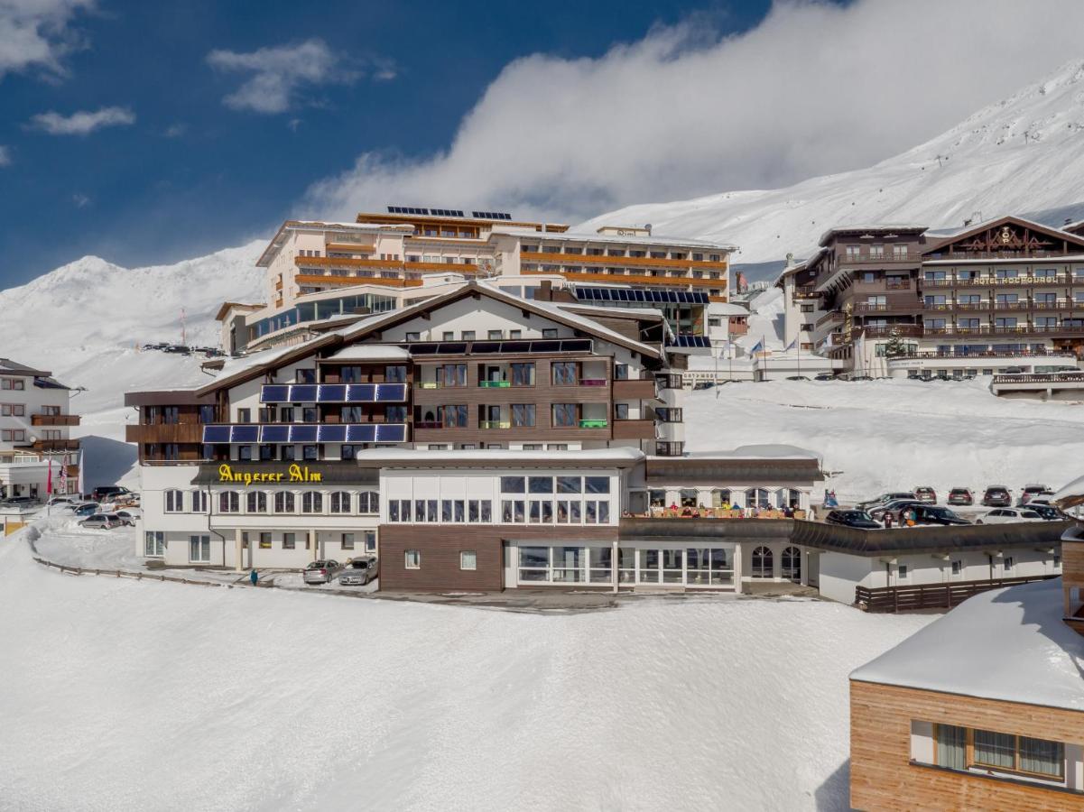 Hotel Angerer Alm Хохгургл Екстериор снимка