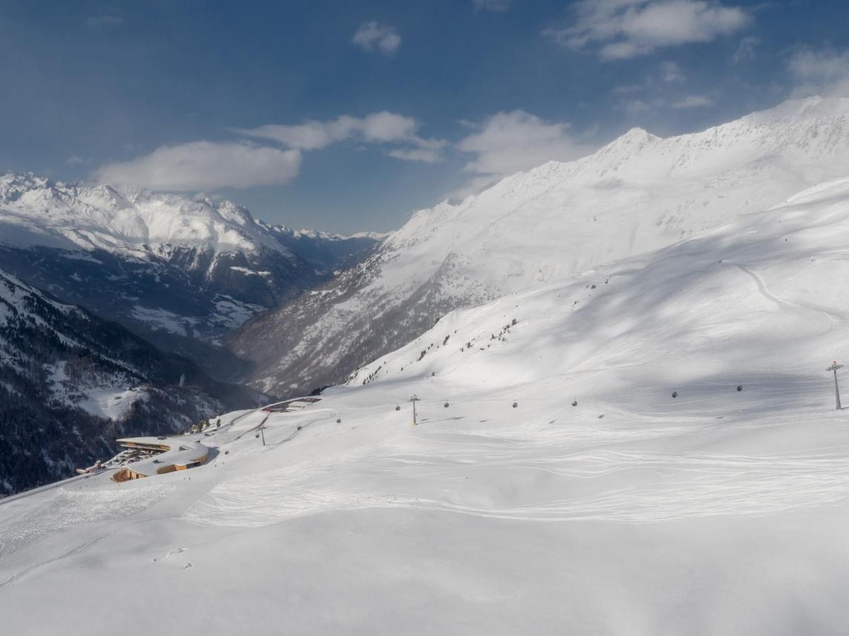 Hotel Angerer Alm Хохгургл Екстериор снимка